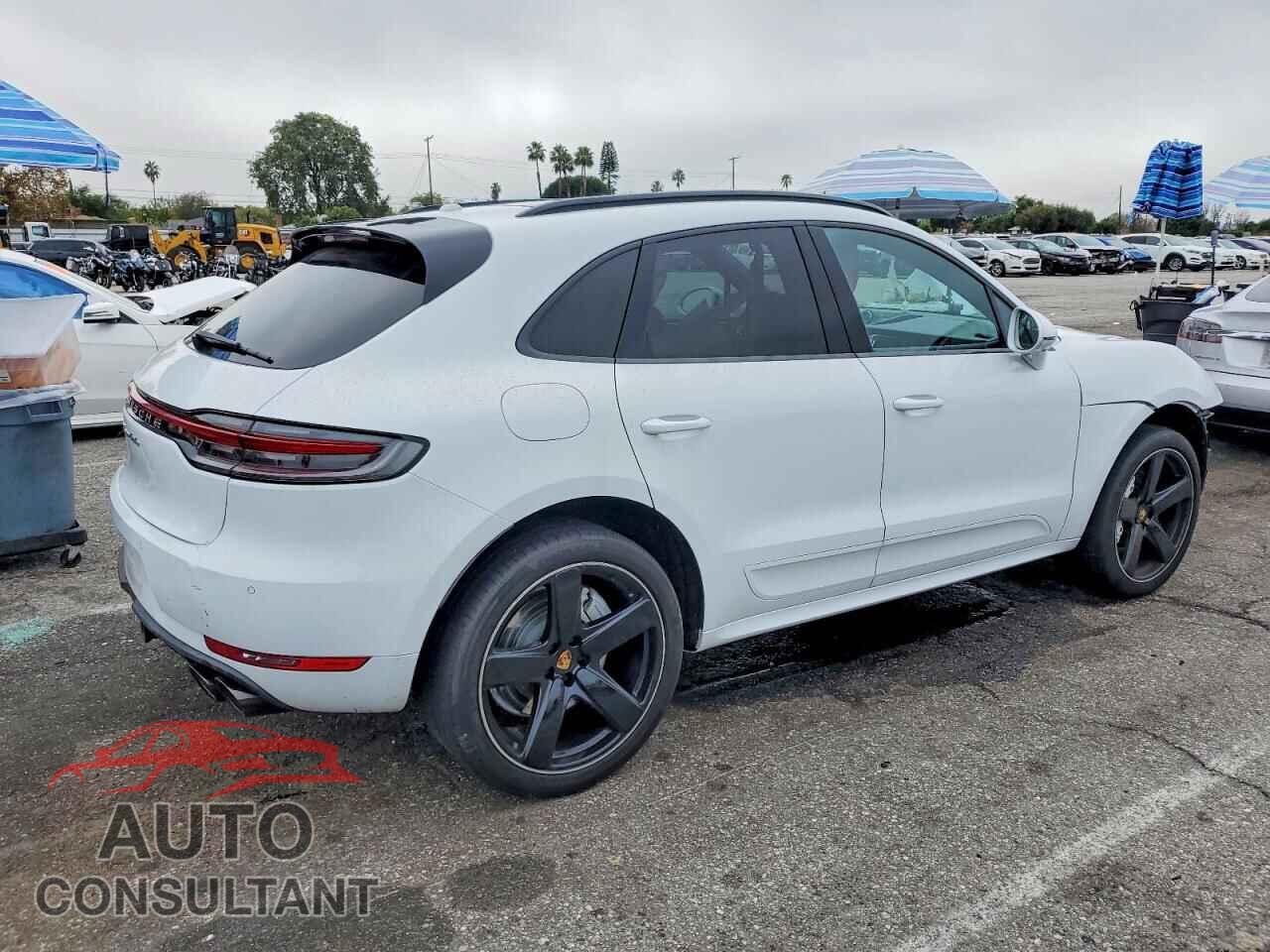 PORSCHE MACAN 2021 - WP1AF2A50MLB60391