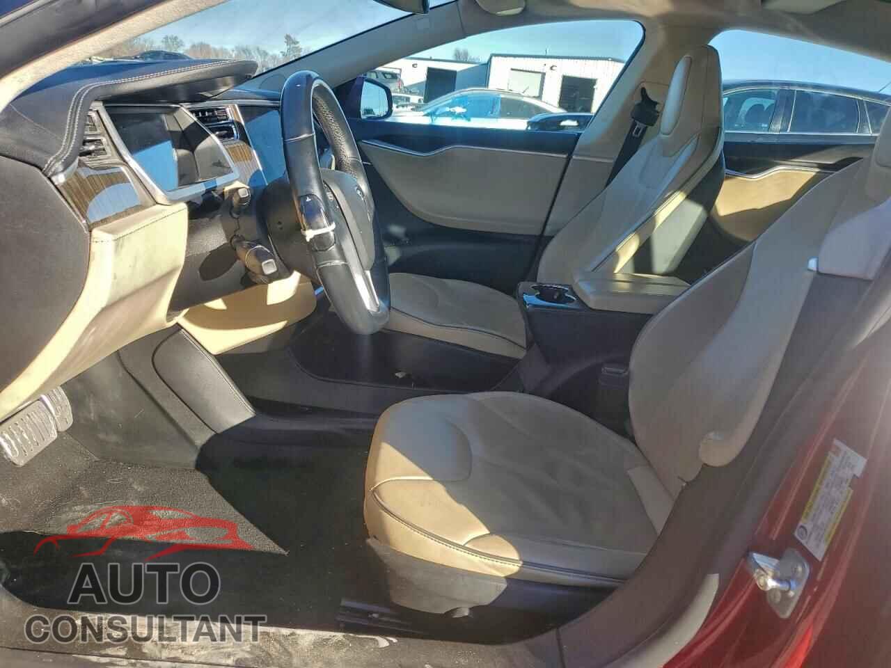 TESLA MODEL S 2012 - 5YJSA1DP7CFS00799