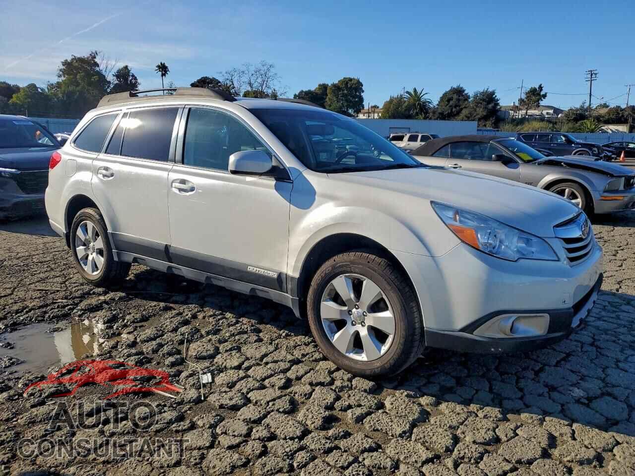 SUBARU OUTBACK 2012 - 4S4BRBGC0C3217587