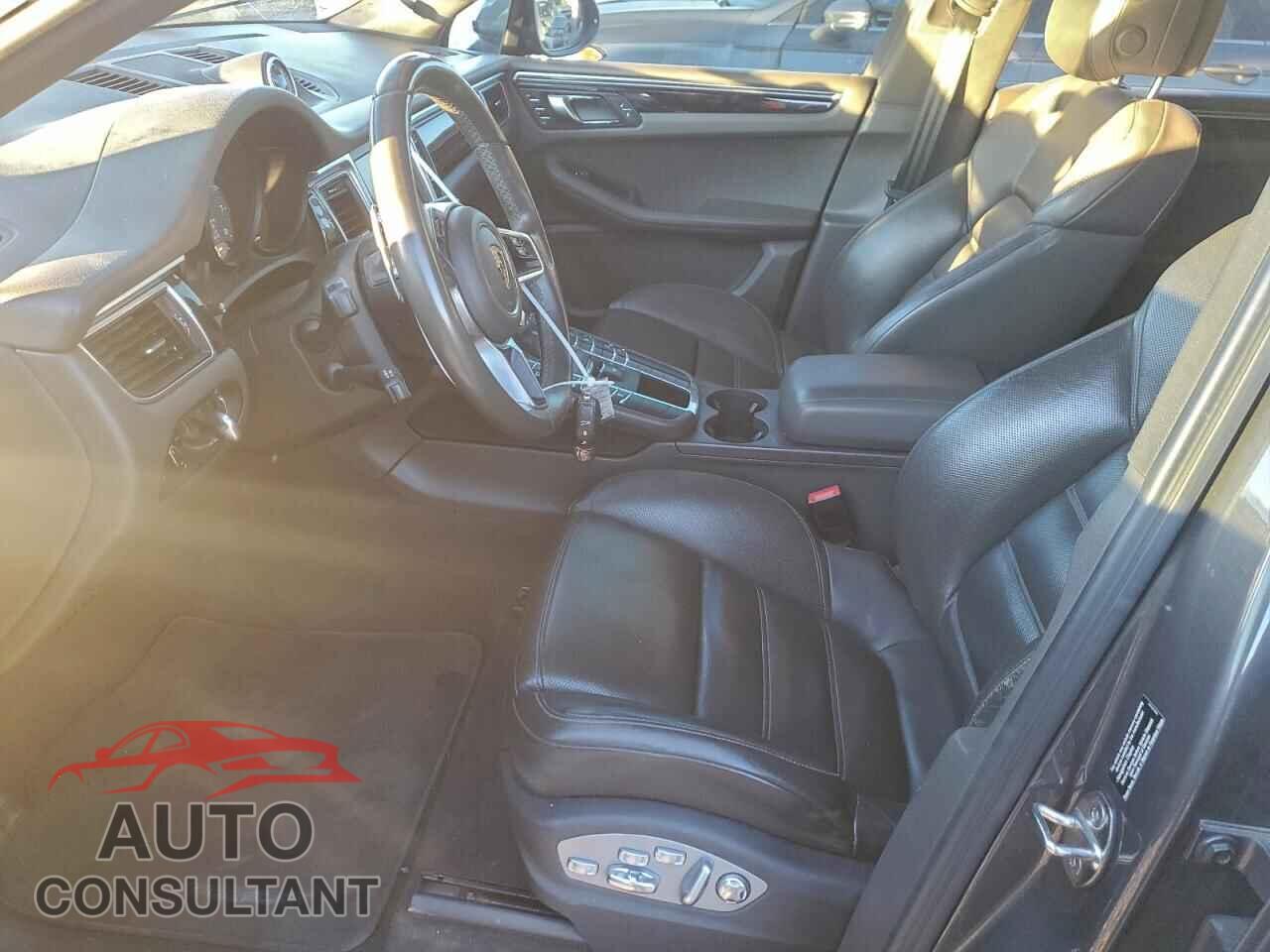 PORSCHE MACAN 2016 - WP1AB2A59GLB49907