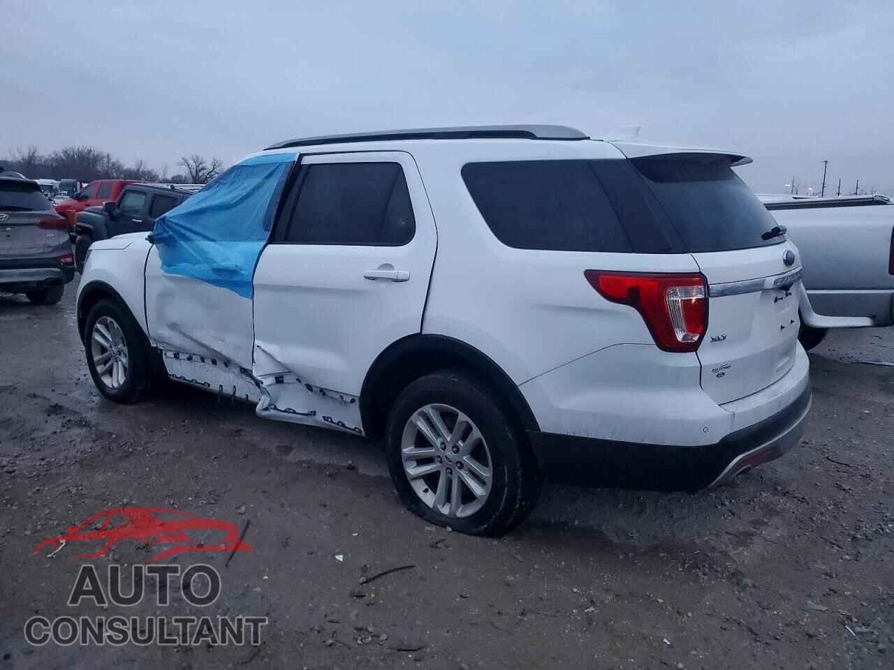 FORD EXPLORER 2017 - 1FM5K7D8XHGC30927