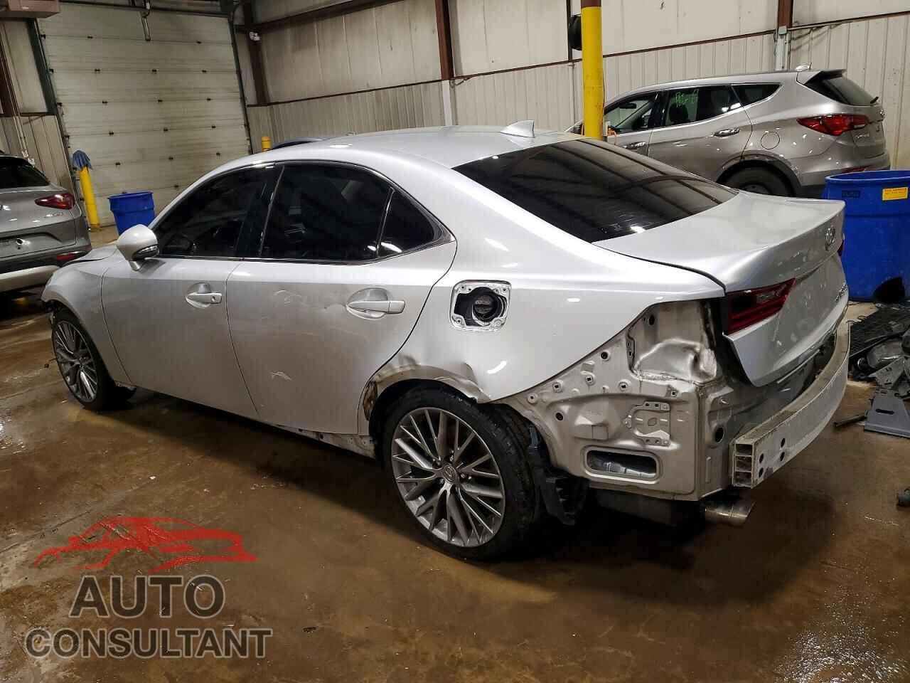 LEXUS IS 2014 - JTHCF1D29E5004666