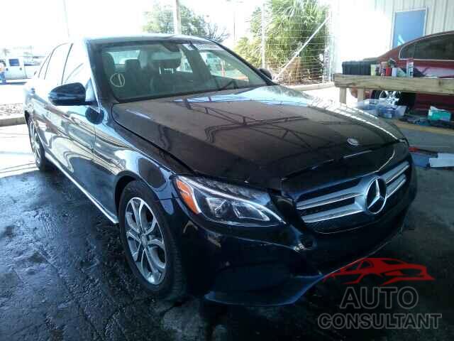 MERCEDES-BENZ C300 2016 - 55SWF4JB0GU101145