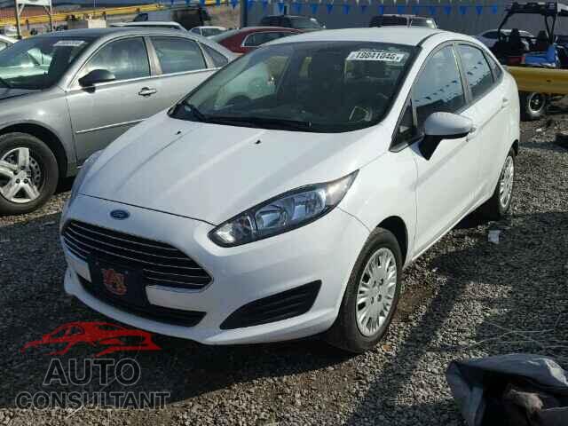 FORD FIESTA 2015 - 3FADP4AJ2FM202524