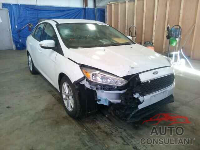 FORD FOCUS 2015 - 1FADP3F25FL240987