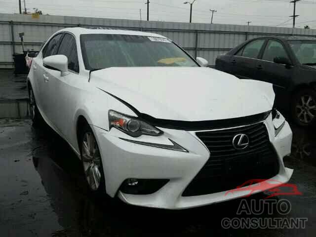 LEXUS IS250 2015 - JTHBF1D26F5048704