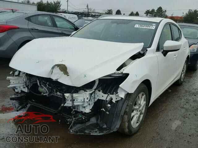 MAZDA 3 2015 - 3MZBM1M74FM201946