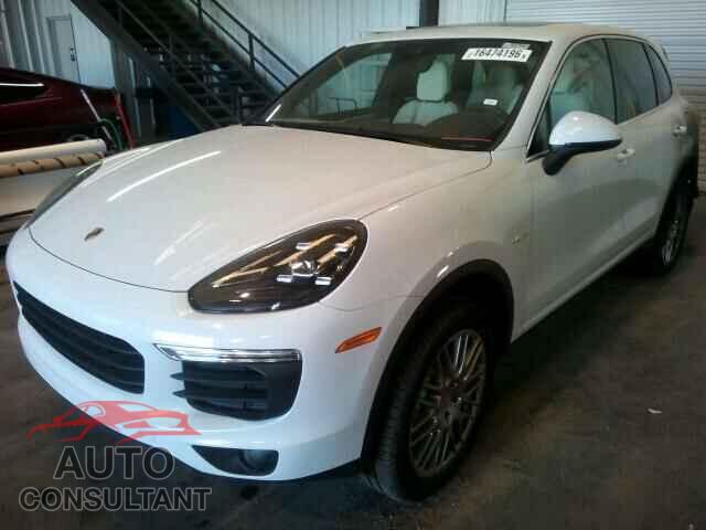 PORSCHE CAYENNE 2016 - WP1AE2A25GLA59604