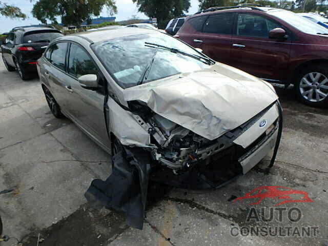 FORD FOCUS 2015 - 1FADP3F24FL360697