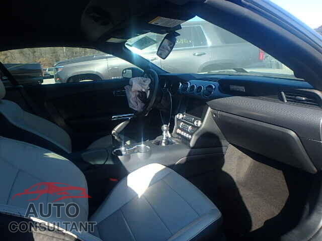 FORD MUSTANG 2015 - 1FATP8UH7F5332171