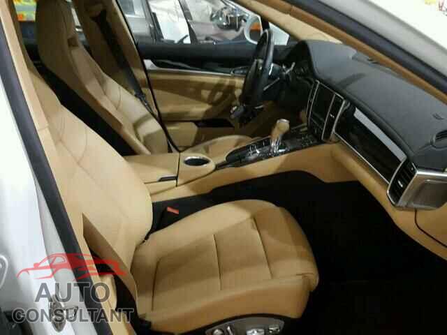 PORSCHE PANAMERA 2015 - WP0AA2A72FL001036