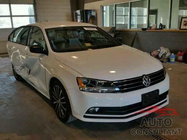 VOLKSWAGEN JETTA 2016 - 3VWB17AJ5GM250845