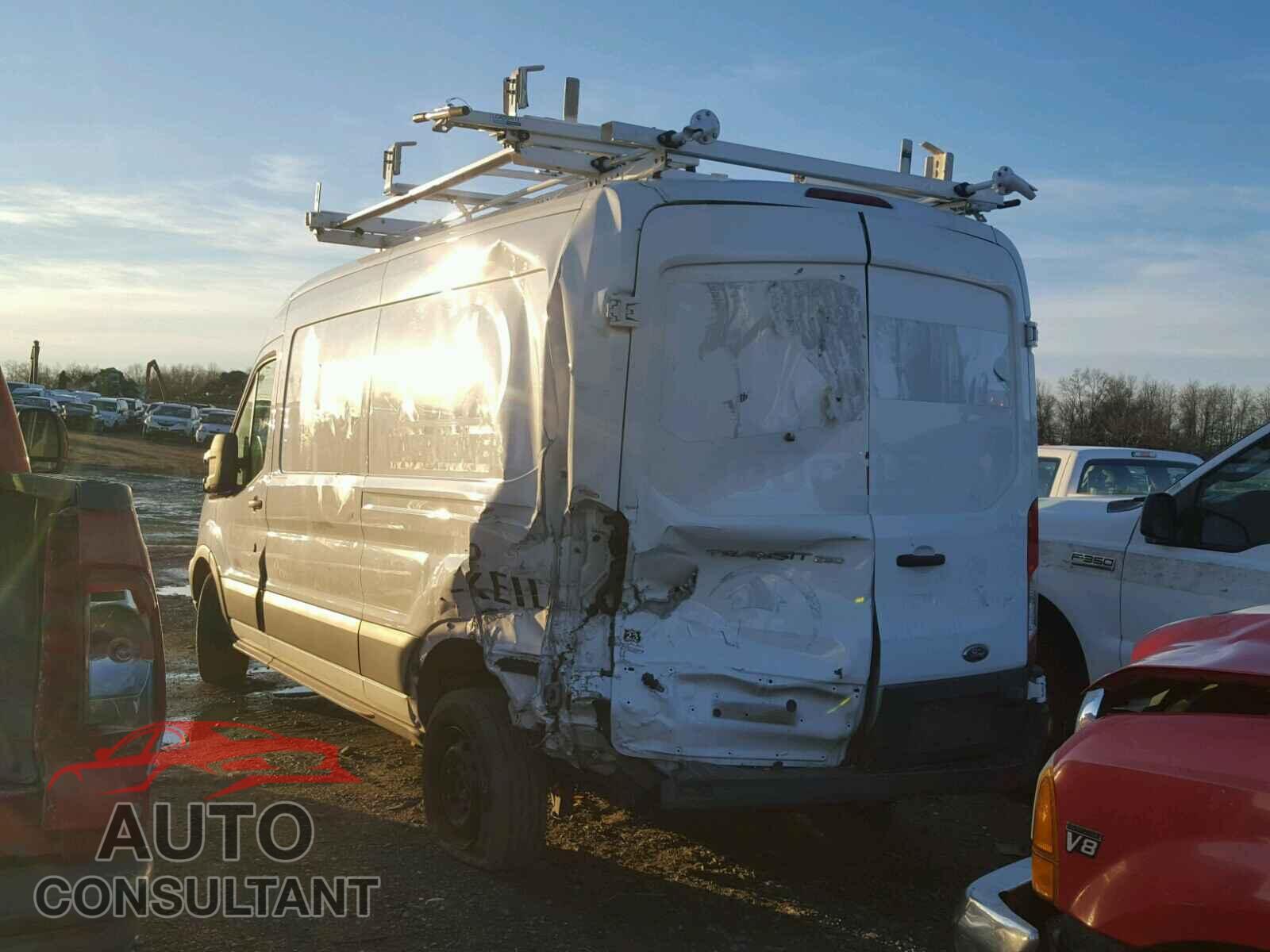 FORD TRANSIT CO 2015 - 1FTNR2CM5FKA01020