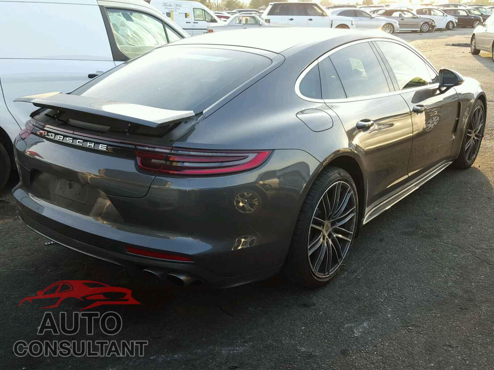 PORSCHE PANAMERA 2017 - WP0AB2A75HL122174