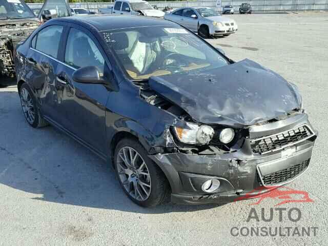 CHEVROLET SONIC 2015 - 1G1JE5SB2F4178004