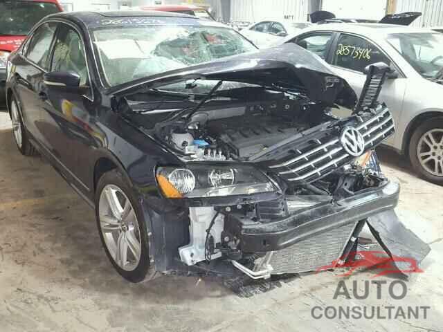 VOLKSWAGEN PASSAT 2015 - 1VWCV7A36FC061468