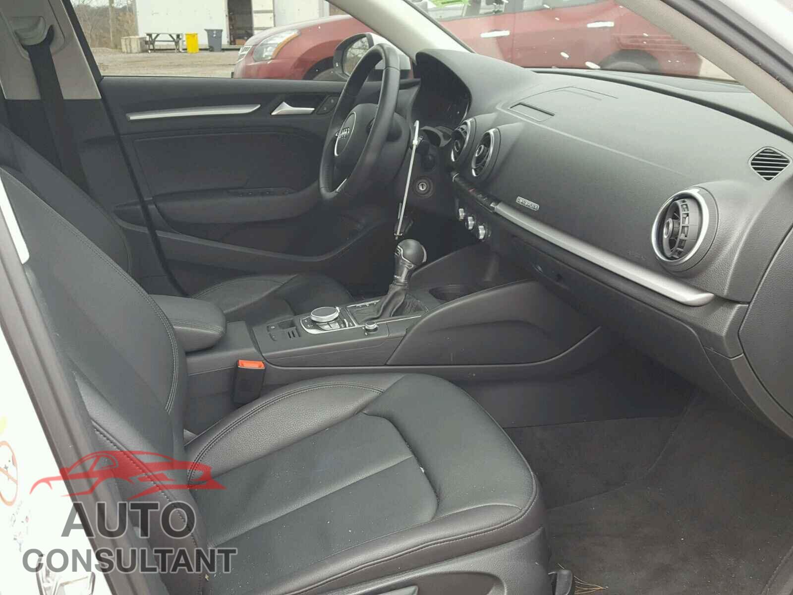 AUDI A3 2015 - WAUBFGFF0F1016498