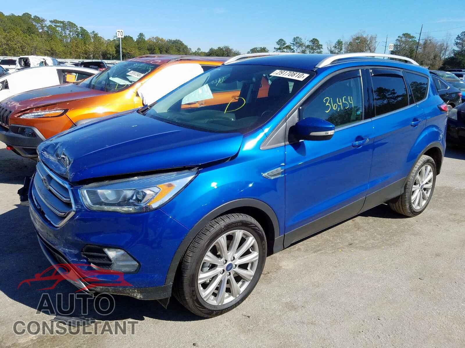 FORD ESCAPE 2017 - 1FMCU0JD9HUB73857