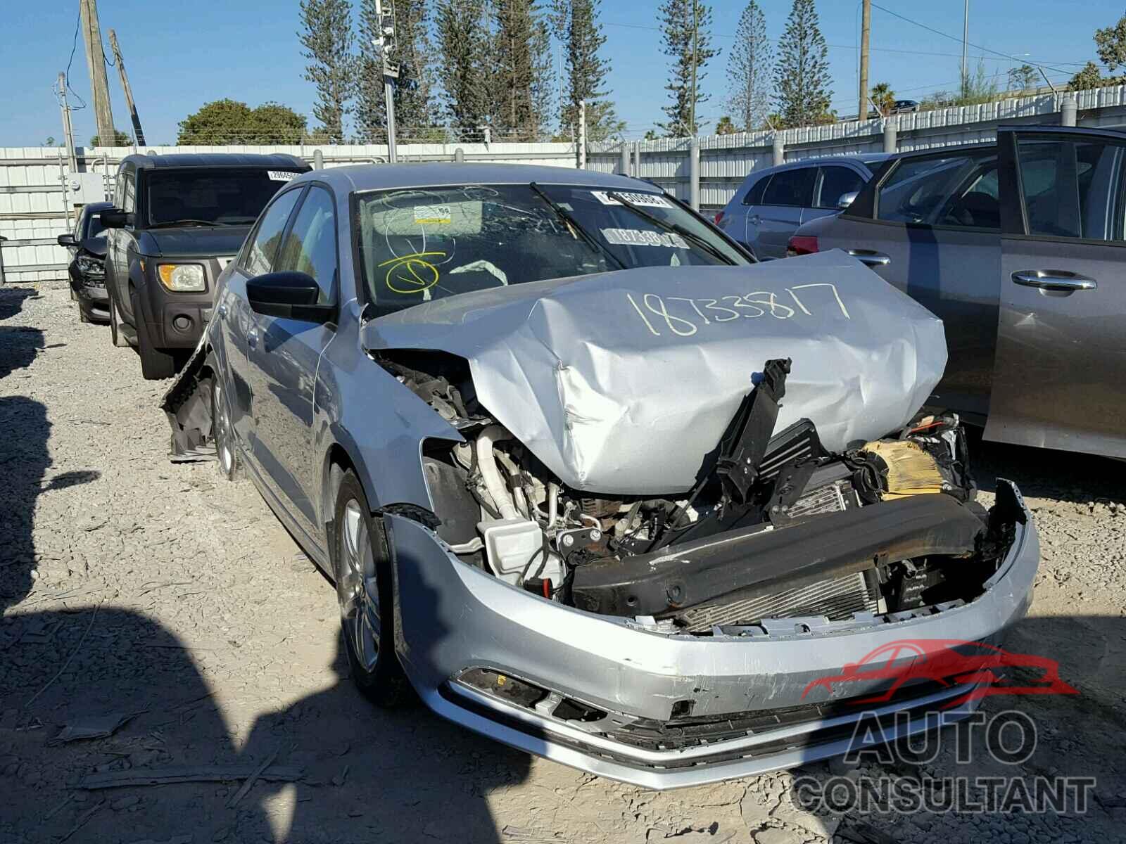 VOLKSWAGEN JETTA 2015 - 3VW2K7AJ4FM214205