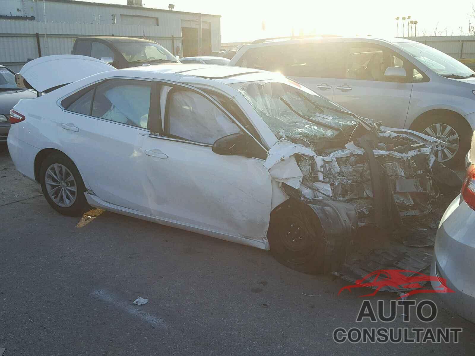 TOYOTA CAMRY 2017 - 4T1BF1FK7HU360646