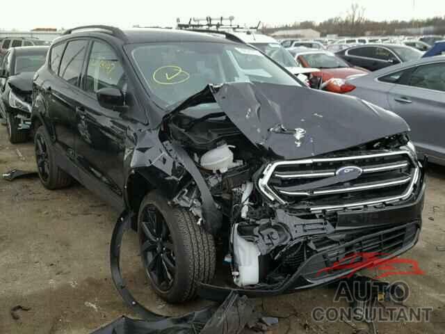 FORD ESCAPE 2017 - 1FMCU9G94HUB14285