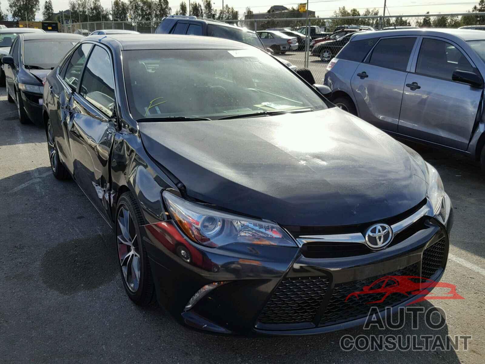 TOYOTA CAMRY 2015 - 4T1BF1FK3FU067646