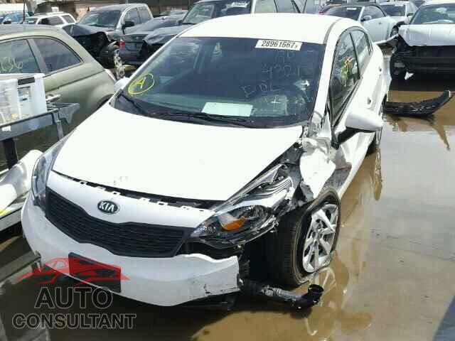 KIA RIO 2015 - KNADM4A37F6526151