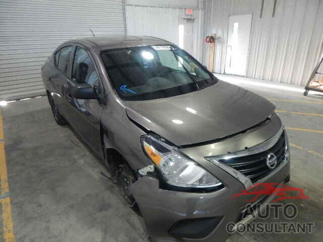 NISSAN VERSA 2015 - 3N1CN7AP4FL938634
