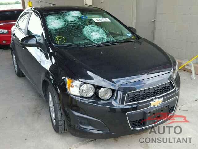 CHEVROLET SONIC 2015 - 1G1JA5SH7F4126237