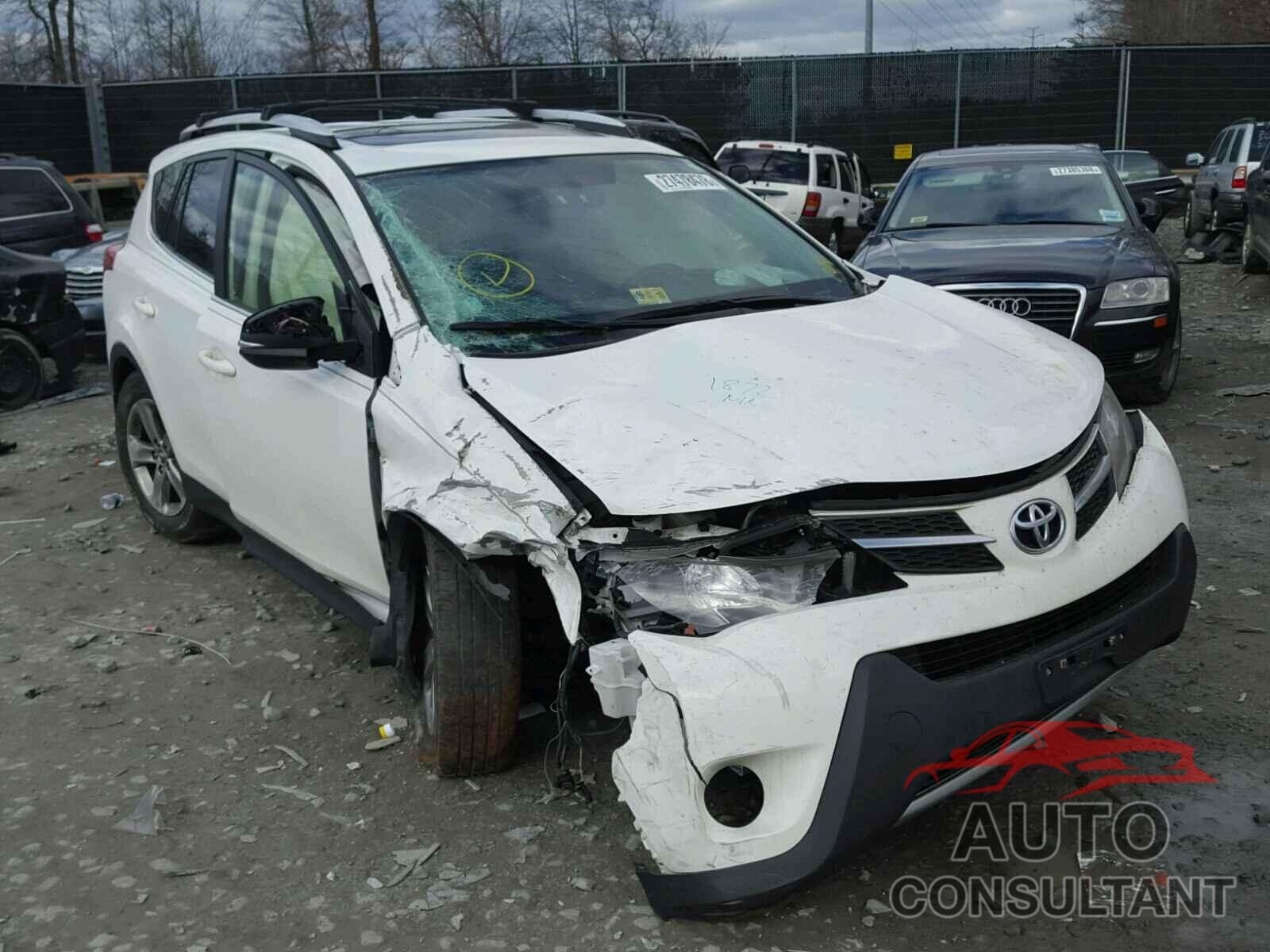 TOYOTA RAV4 2015 - JTMRFREV3FD136459