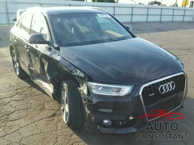 AUDI Q3 2015 - WA1EFCFS5FR006180