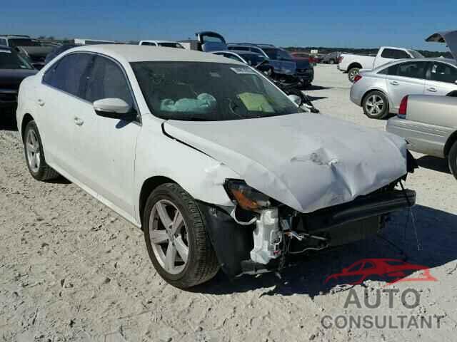 VOLKSWAGEN PASSAT 2015 - 1VWAS7A33FC080317