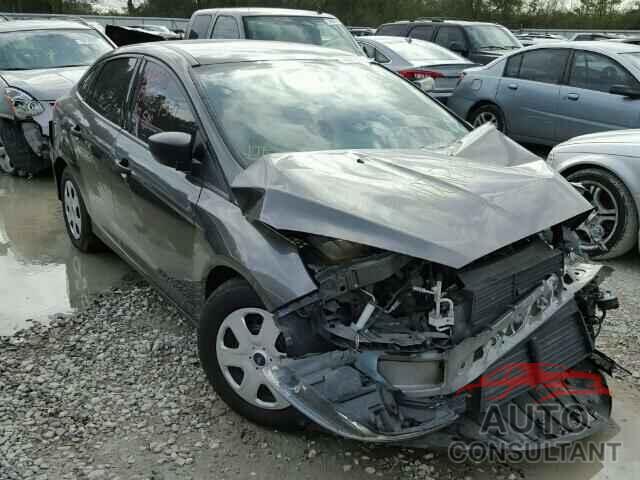 FORD FOCUS 2015 - 1FADP3E29FL274691