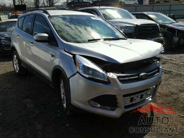 FORD ESCAPE 2015 - 1FMCU9GX3FUA47920