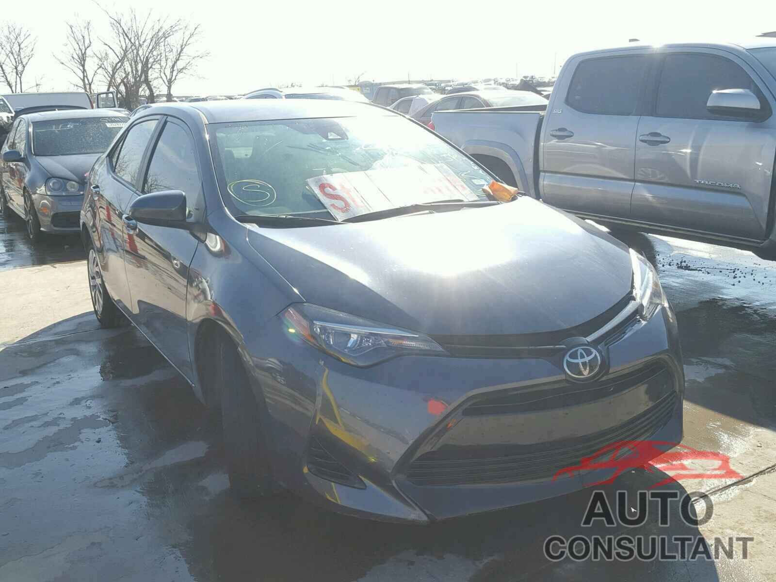 TOYOTA COROLLA 2017 - 5YFBURHE2HP681345
