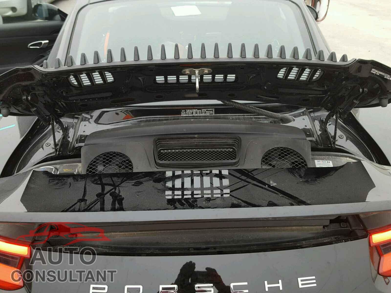 PORSCHE 911 2017 - WP0AA2A9XHS107261