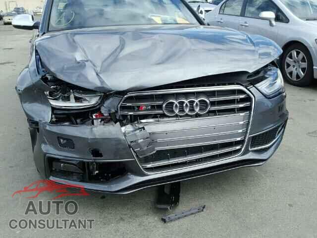 AUDI S4/RS4 2016 - WAUBGAFL2GA010865