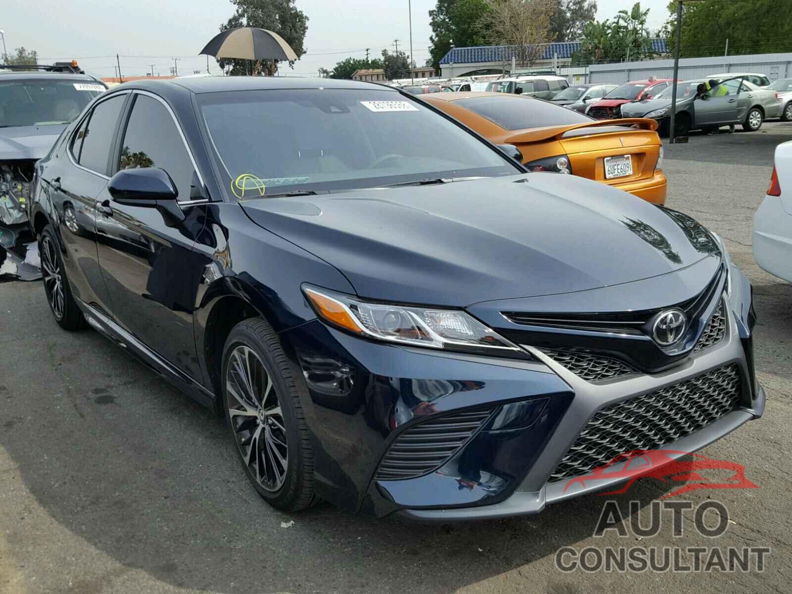 TOYOTA CAMRY 2018 - JTNB11HK2J3037726