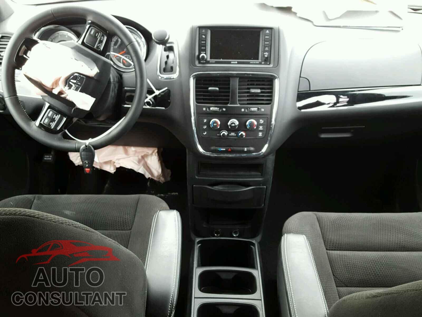 DODGE CARAVAN 2017 - 2C4RDGBG0HR655789