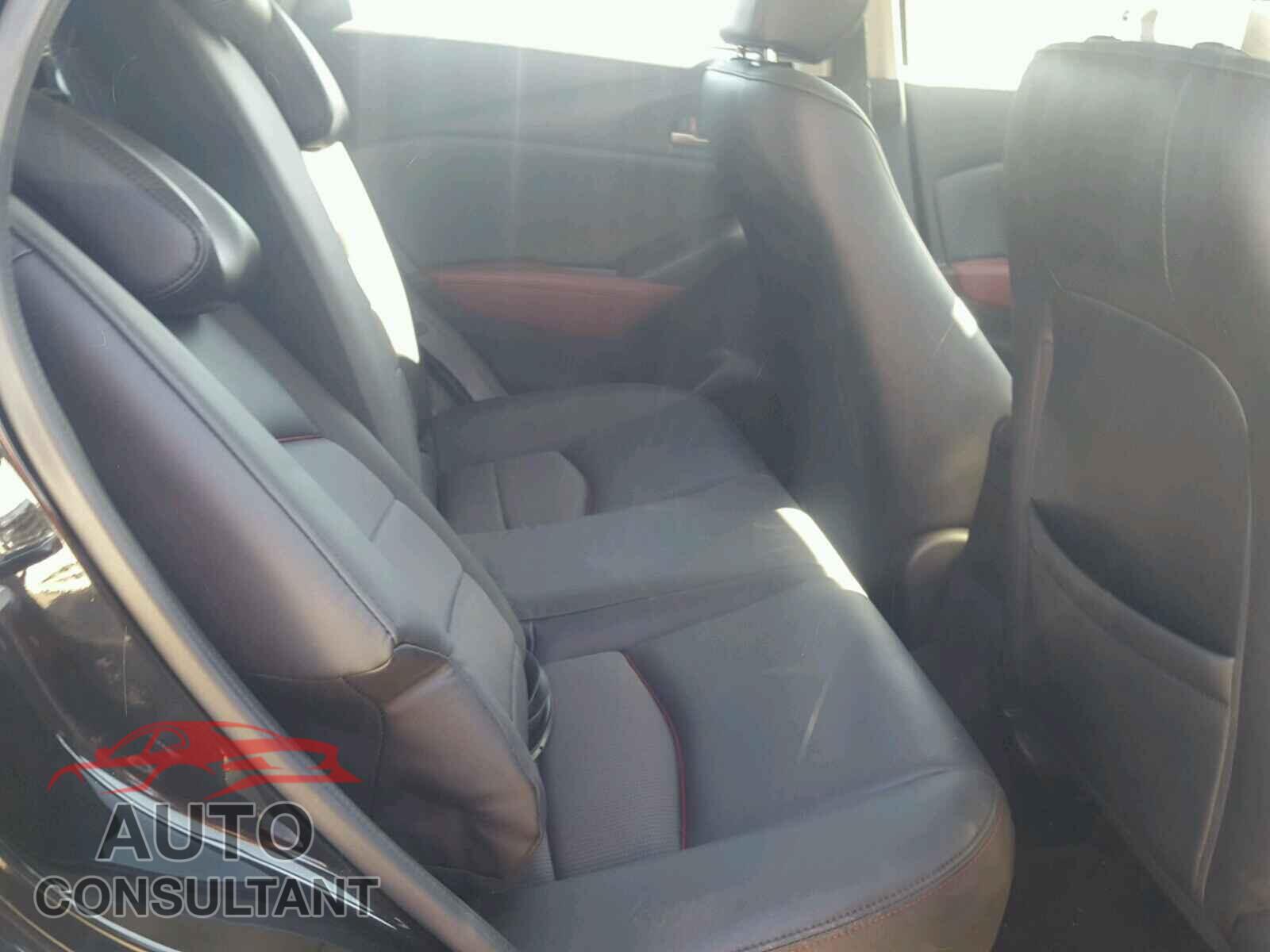 MAZDA CX-3 2016 - JM1DKBC78G0122096