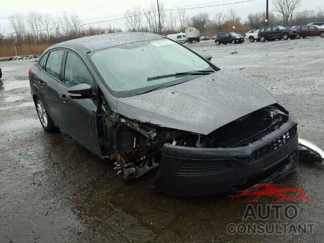 FORD FOCUS 2015 - 1FADP3F20FL374256