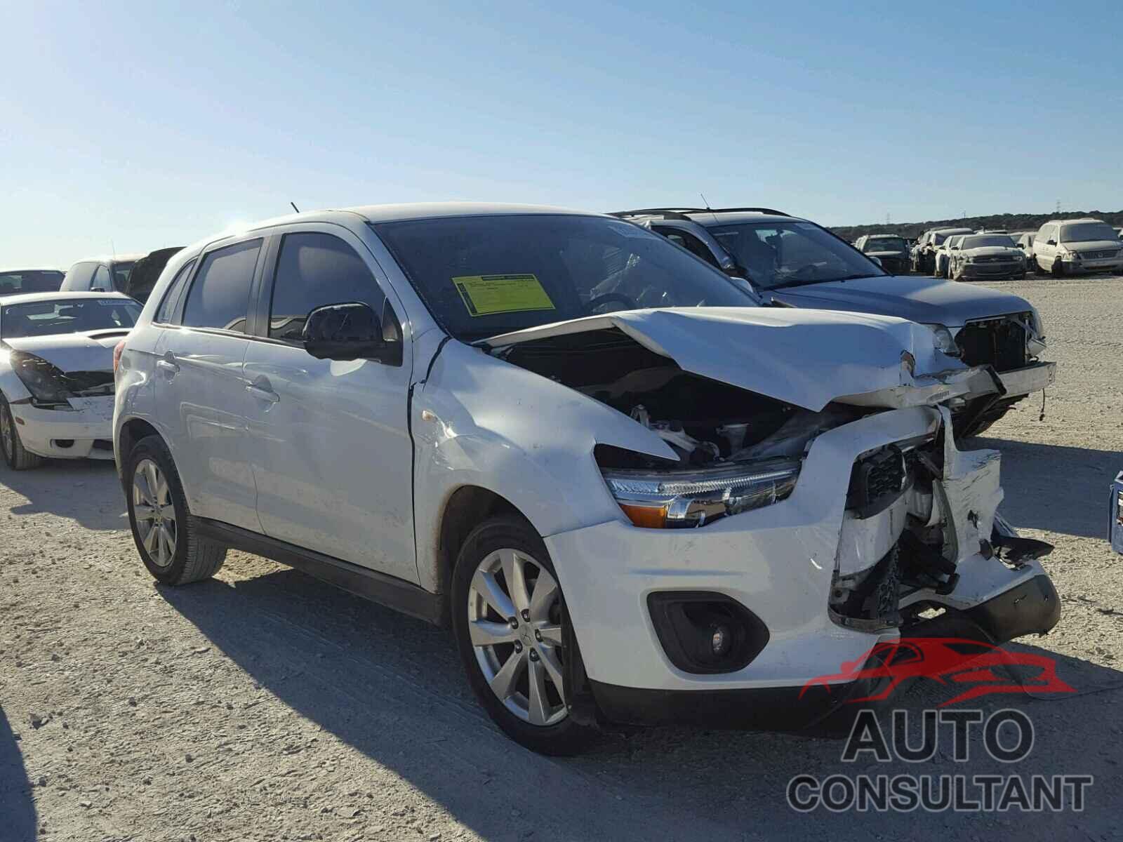 MITSUBISHI OUTLANDER 2015 - 4A4AP3AU3FE013963