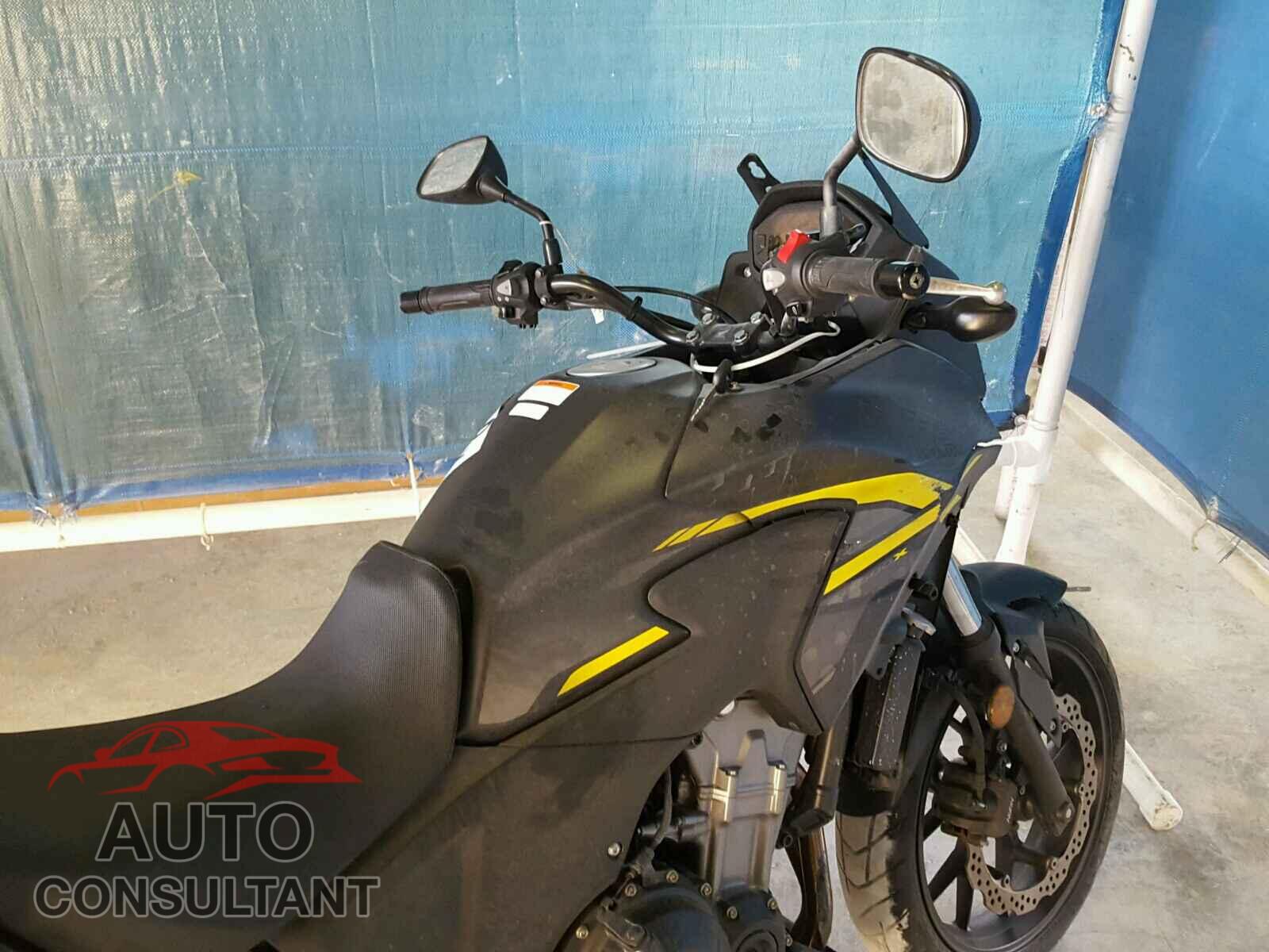 HONDA CB CYCLE 2015 - MLHPC4662F5200198