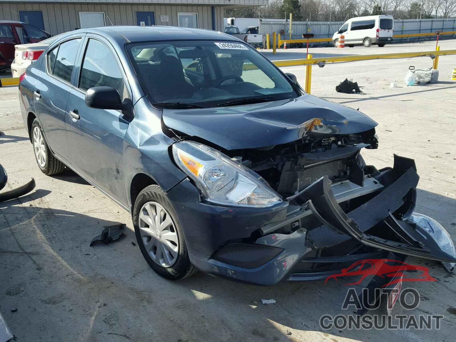NISSAN VERSA 2015 - 3N1CN7AP0FL937772