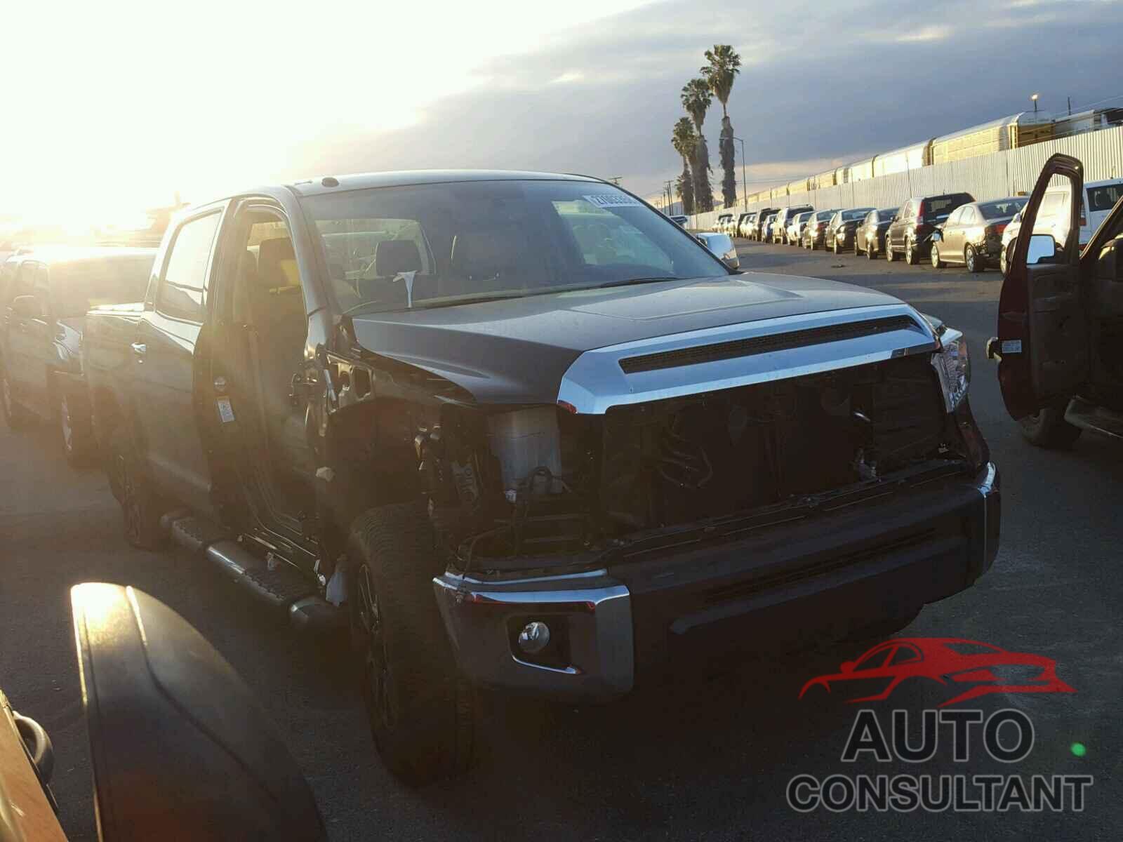 TOYOTA TUNDRA 2017 - 5TFFY5F13HX224026