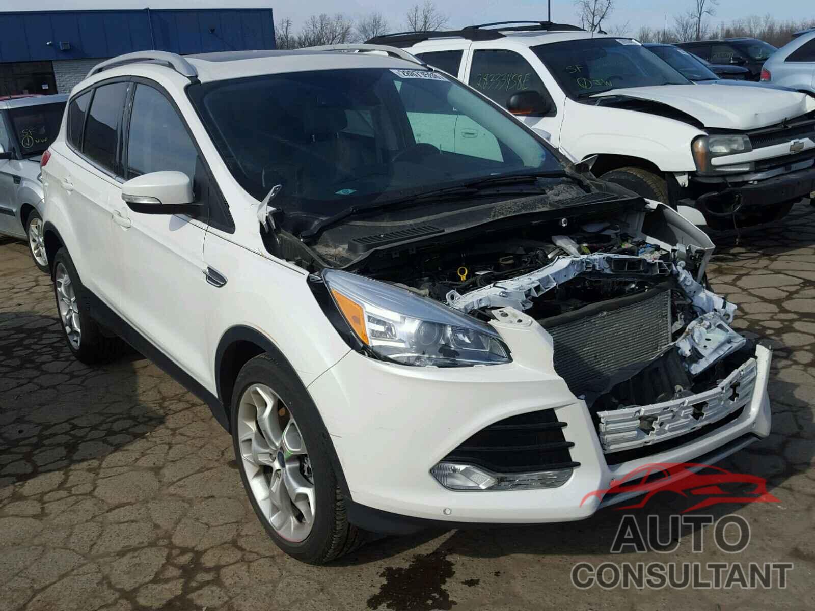 FORD ESCAPE 2016 - 1FMCU9J9XGUB70478