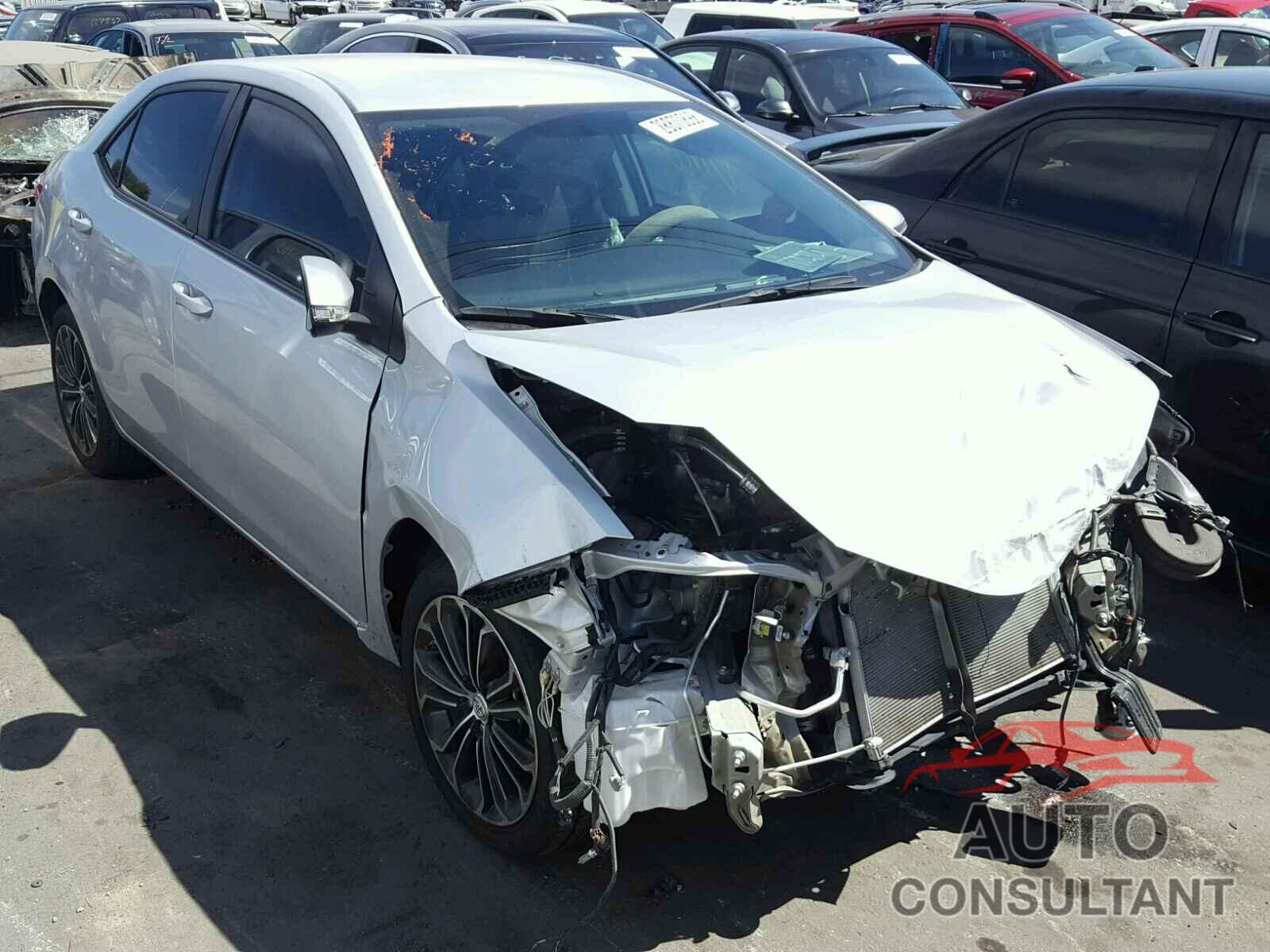 TOYOTA COROLLA 2015 - 5YFBURHE6FP203149