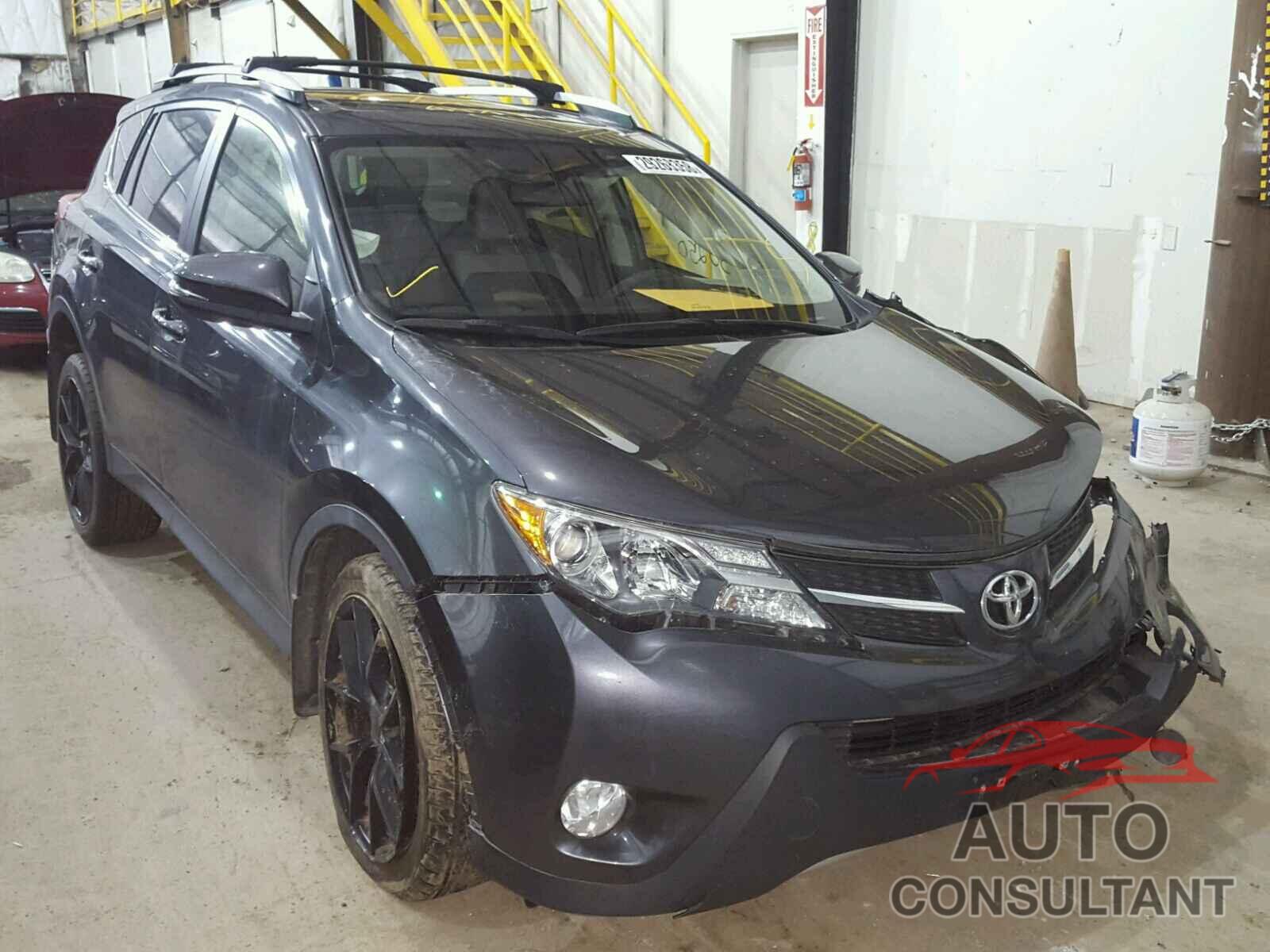 TOYOTA RAV4 2015 - JTMRFREV6FD140764