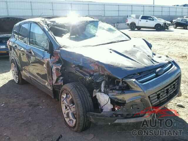 FORD ESCAPE 2015 - 1FMCU9J99FUA08419