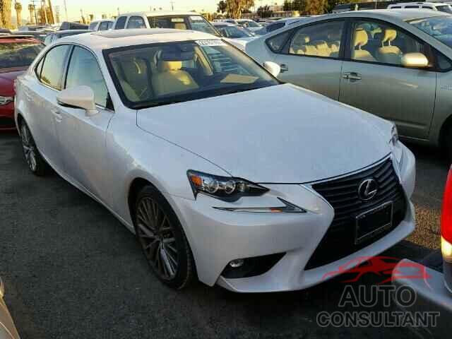 LEXUS IS200 2016 - JTHBA1D20G5033311